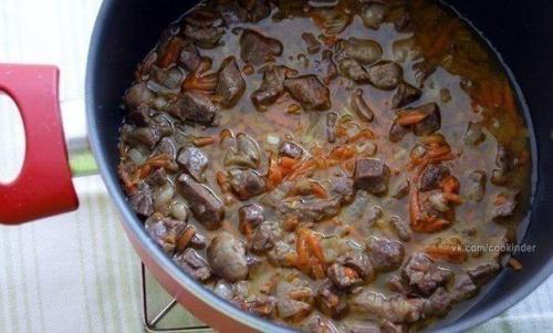 Картошечка, тушенная с мясом (как в д/садике. 03