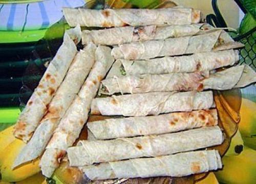 Закусочные рулетики из армянского лаваша. 04 Закусочные рулетики из армянского лаваша. 04