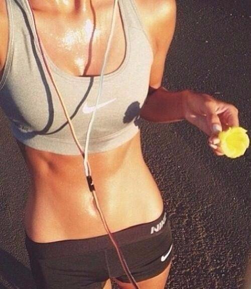 9 причин, по которым стоит начать бегать.