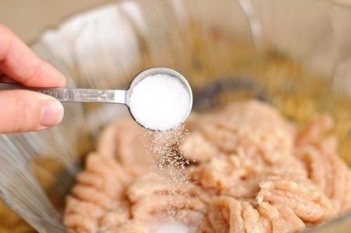 Куриные котлеты с сыром. 04 Куриные котлеты с сыром. 04