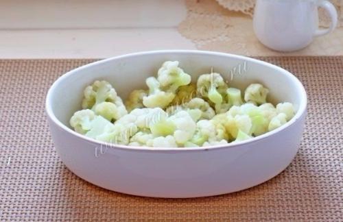 Запеканка из цветной капусты и курицы. 03