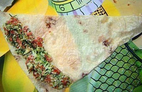 Закусочные рулетики из армянского лаваша. 03 Закусочные рулетики из армянского лаваша. 03