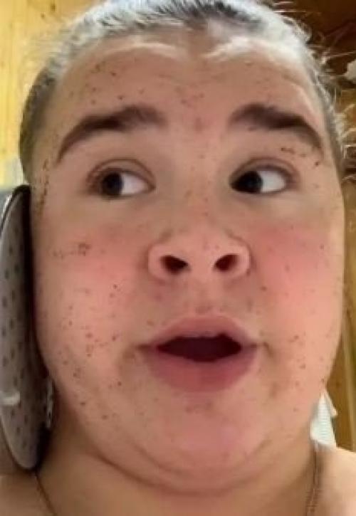 Инстаграм блогерша с большой аудиторией фанаток - Верона. 01