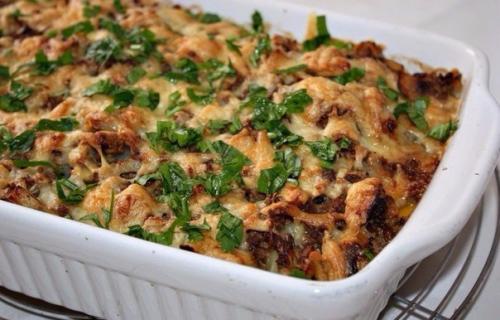 Картофельная запеканка с фаршем и грибами. Картофельная запеканка с фаршем и грибами.