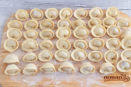 Пельмени Иркутские.  Ингредиенты: 05