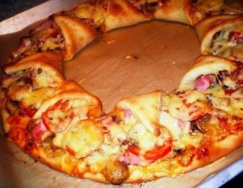 Пицца Корона. Ингредиенты: Пицца Корона. Ингредиенты: