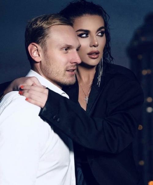 Анна седокова и латвийский баскетболист Янис тимма решили расстаться. 01