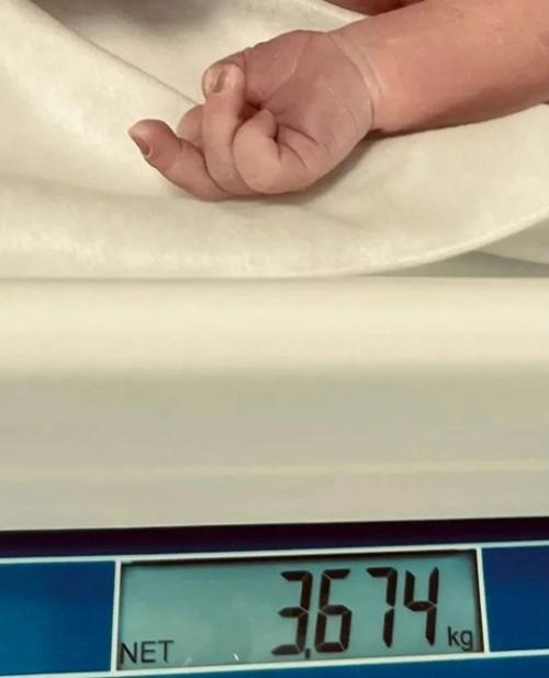 Звeзда Кухни Сeргeй лавыгин и eго жeна Мария луговая вновь стали родитeлями. 01