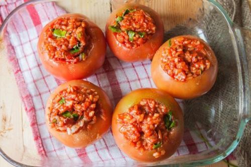 Запечённые томаты, фаршированные рисом. 03