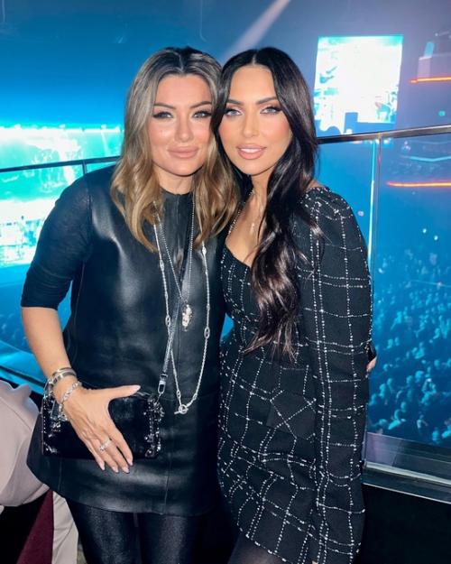 Алсу покорила наши сердца своим голосом и искренностью. 01