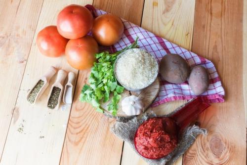 Запечённые томаты, фаршированные рисом. 05