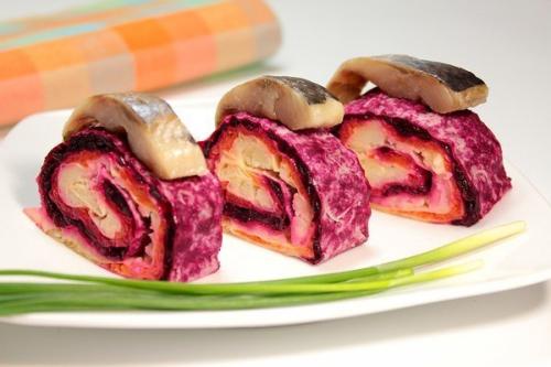 Сельдь под Шубой в лаваше.