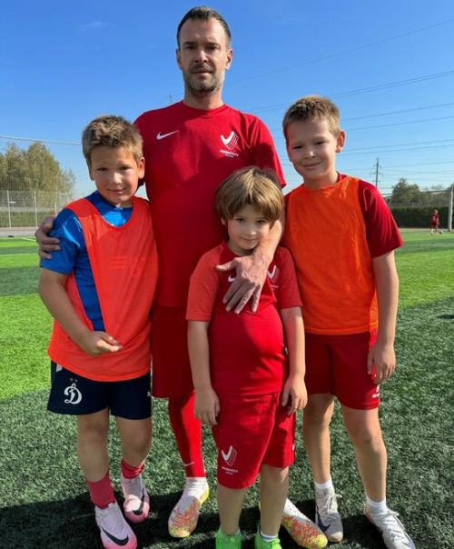 Я Против Квадроберов звезда универа Мария Кожевникова своё мнение высказала. 05