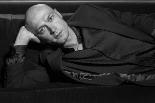 Юра Борисов в интервью для американского журнала Interview рассказал о реакции соотечественников на его успех за границей. 01