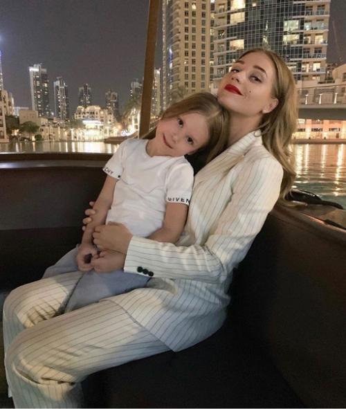 Кристина асмус и её дочь анастасия! 02