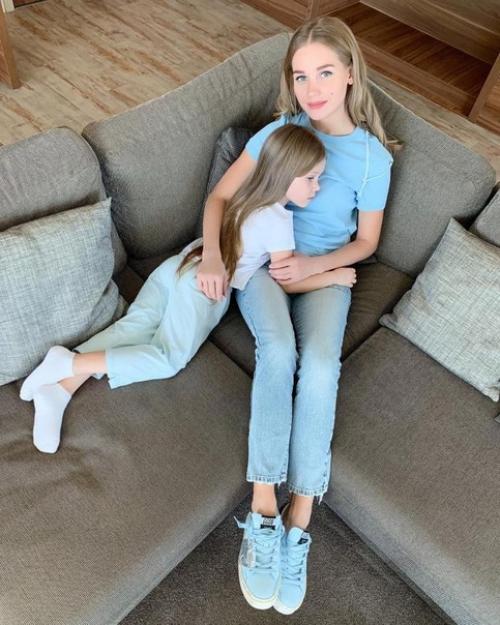 Кристина асмус и её дочь анастасия! 01