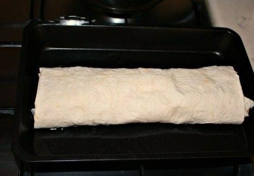 Простой рулет из лаваша Пятница. 04 Простой рулет из лаваша Пятница. 04