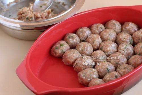 Куриные тефтельки в сметанной подливе. 06