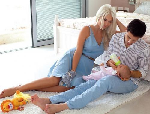 Я уважаю тех мужчин, кто: верен до конца супруге!  