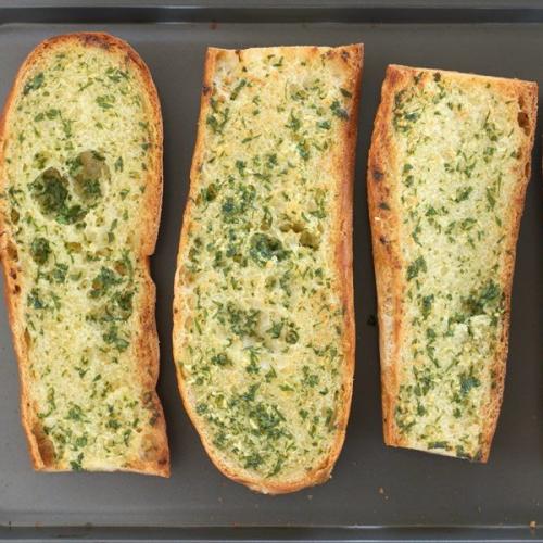 Домашний чесночный хлебушек. 04 Домашний чесночный хлебушек. 04