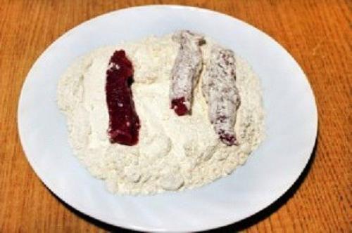 Бефстроганов.  Ингредиенты:   Говядина - 700 г. 04