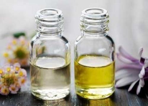 Лечение маслом чайного дерева.

