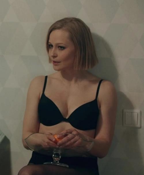 Звезда поймана.   Актриса Юлия пересильд поделилась, что её дочь Анна демонстрирует актёрский талант, сравнимый со звёздами голливуда. 01