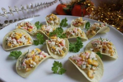 Закуска на чипсах: 7 вариантов оригинальной начинки. 05