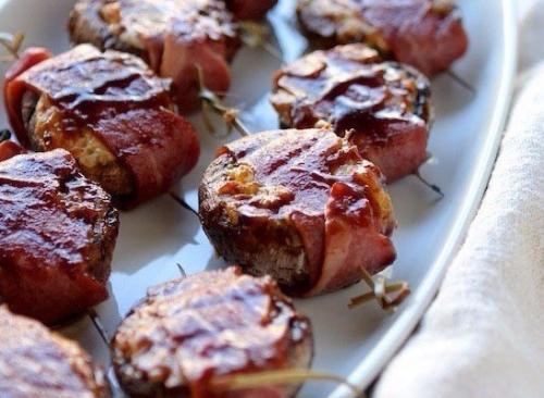 Фаршированные грибы в беконе. 04 Фаршированные грибы в беконе. 04