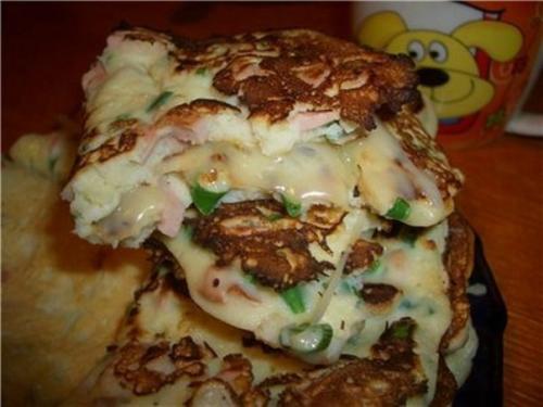 Лепешка на завтрак.   Ингредиенты на 4 порции: 08