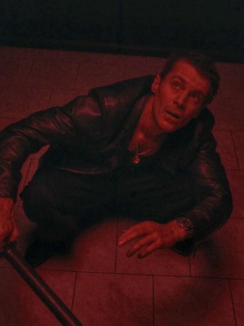 Иван Янковский в специальной промо - фотосессии для нового сериала Аутсорс, который сейчас является самым популярным среди российских зрителей. 03