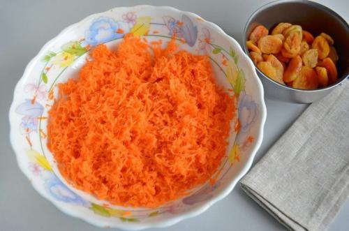 Морковные квадратики с курагой, семечками и овсяными хлопьями? 01 Морковные квадратики с курагой, семечками и овсяными хлопьями? 01