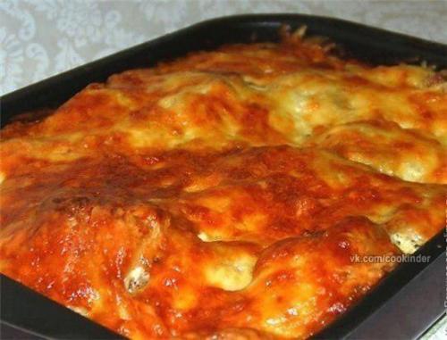 Курица, запеченная с гречкой.