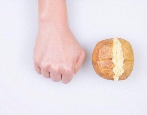 Мы определяем правильный размер порции еды при помощи ладони? 06