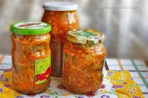 Салат Кубанский.  Так готовит моя мама, наши знакомые и родственники и под таким названием он идет в книге кубанские разносолы. 08