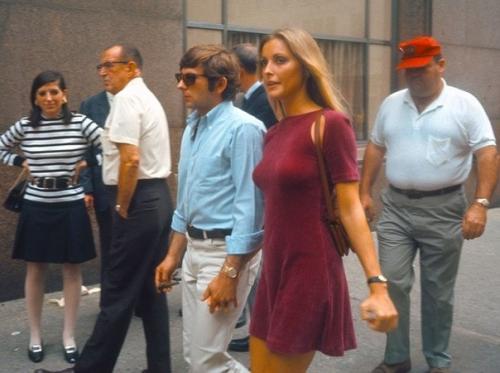 Шэрон тейт и роман полански на премьере фильма Ребенок Розмари. 02