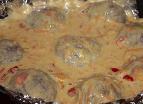 Тефтели запеченные в духовке в сметанном соусе. 05 Тефтели запеченные в духовке в сметанном соусе. 05