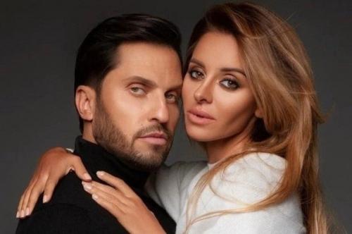 Александр ревва и его жена раньше и сейчас. 04