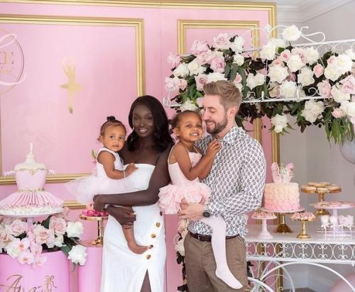 Джeйми и Никки по фaмилии перкинс - межрасовая пaра из Австрaлии. 05