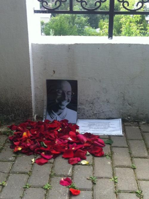 Было не просто отпустить тебя, чес.  