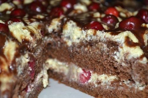 Торт Поцелуй Вишневый. 01