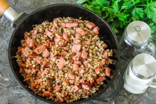 Гречка с колбасой. 02