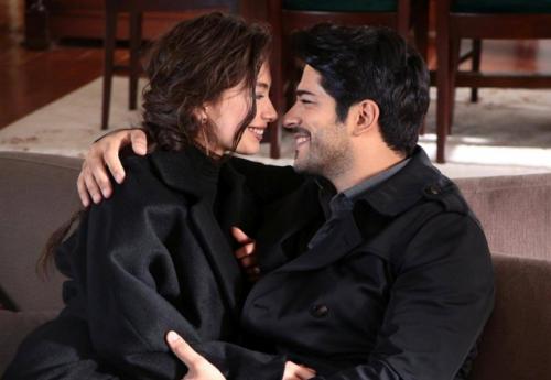 Съемки российской адаптации популярного турецкого сериала Черная Любовь запустились! 01