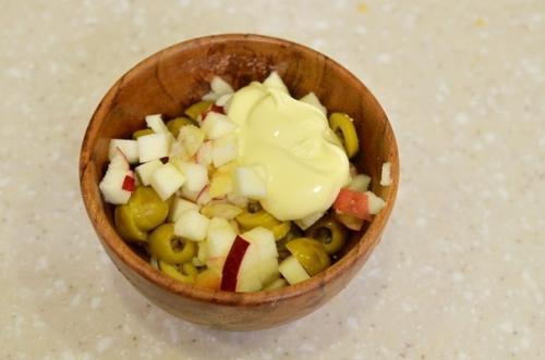 Салат с яйцом и яблоком. 02