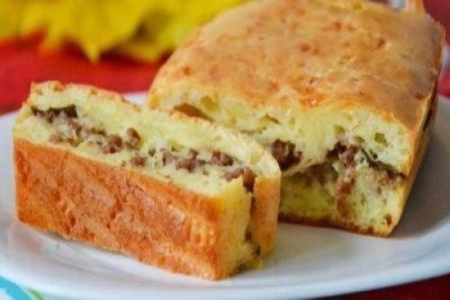 Этот пирог с мясом проще простого делать. 04