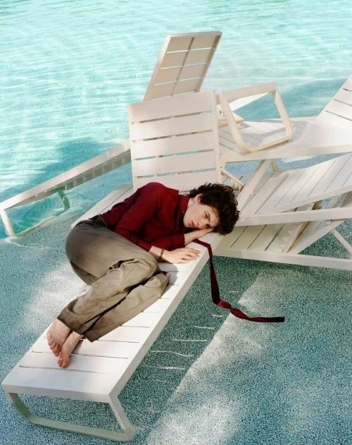 Марк эйдельштейн появился на страницах августовского номера Vogue China. 02