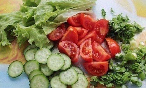 Салат из курицы и свежих овощей! 03