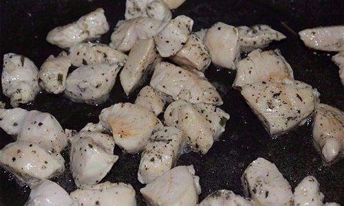 Салат из курицы и свежих овощей! 04