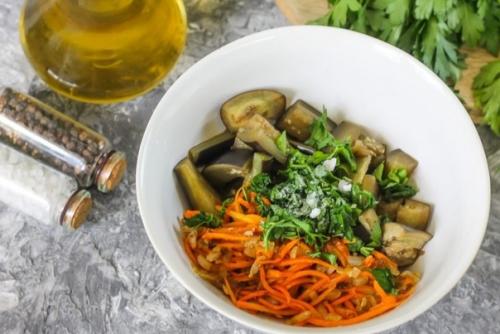 Баклажаны по-корейски с морковью. 02