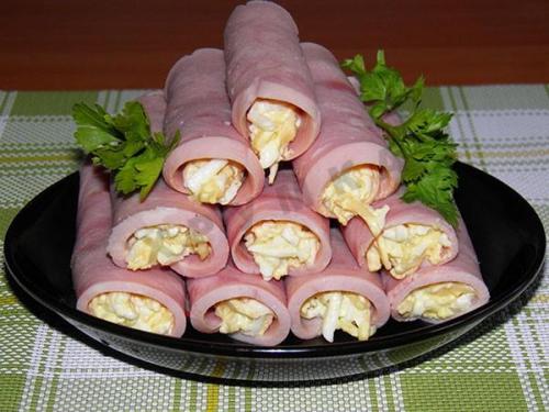 Ветчинные рулетики с сыром. 01